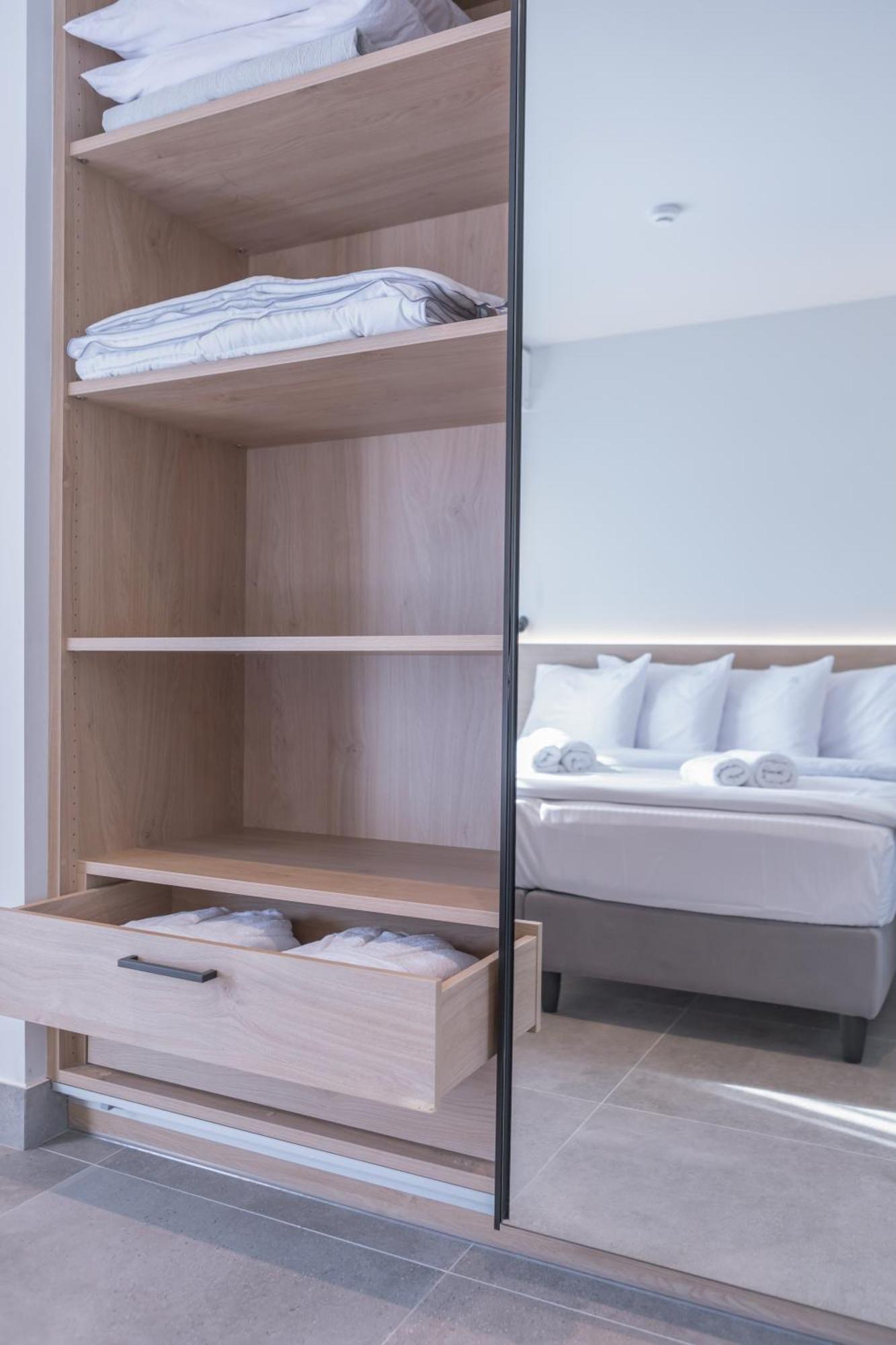 볼로스 Aeson Premium Living 아파트 호텔 외부 사진